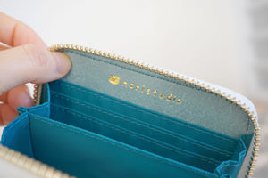 small zipper wallet by Noristudio