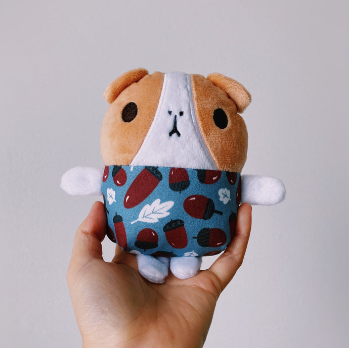 Chibi 001, Basic Bubu with Sage Blue Acorn onesie