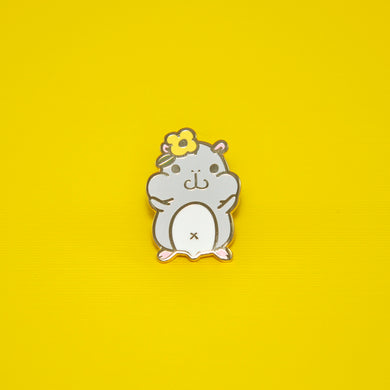 hamster pin by Noristudio